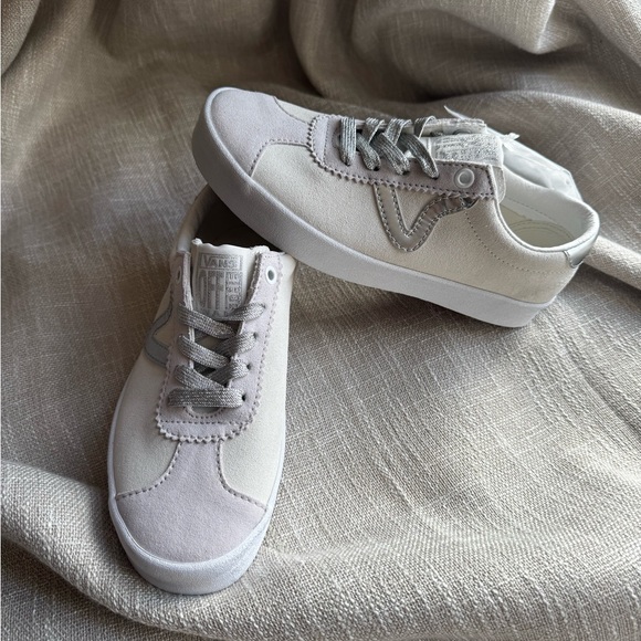 Vans Shoes - New Women’s Vans Sport Low 'High Shine Grey' Size 5.5